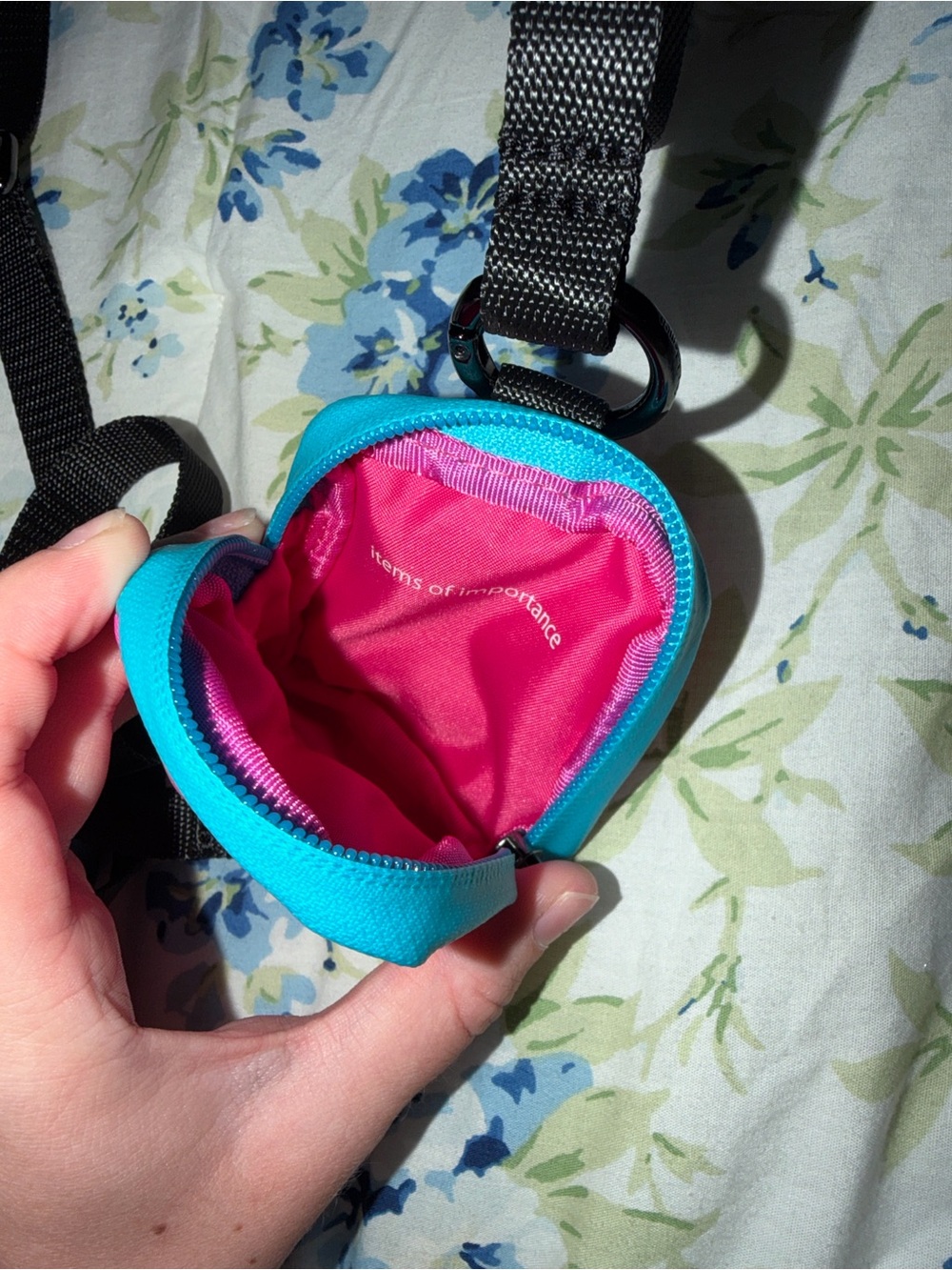 Lululemon Cross Body Dual Pouch - Picture 3 of 3